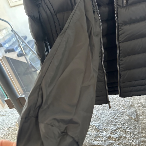 Michael Kors Hooded Puffer Jacket - Picture 6 of 9